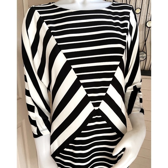 𝅺eci Multi Black /White Stripped Dress - Picture 1 of 7